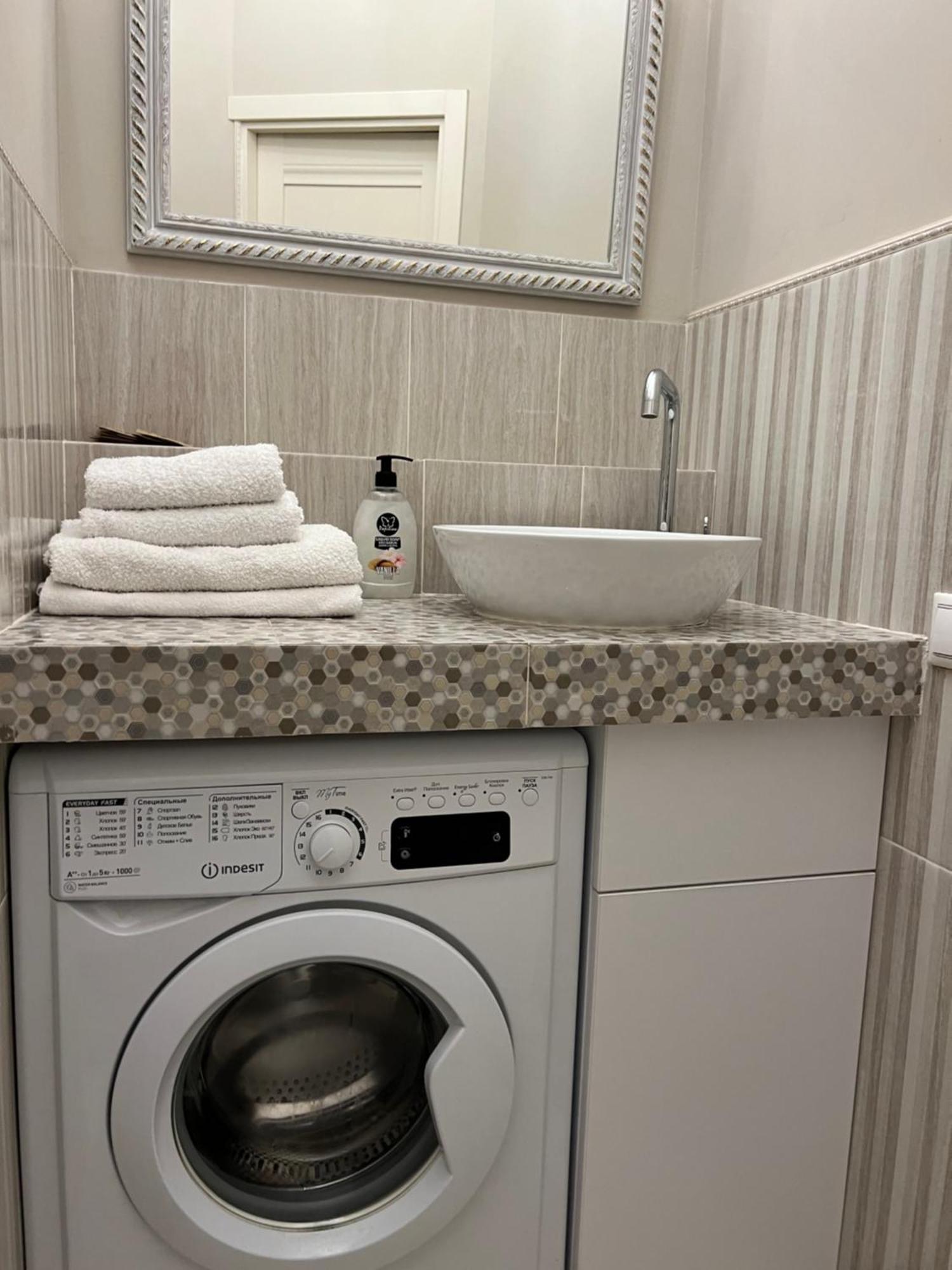 Luxury Exclusive Apartments Skyhouse Exfactor Κισινάου Εξωτερικό φωτογραφία